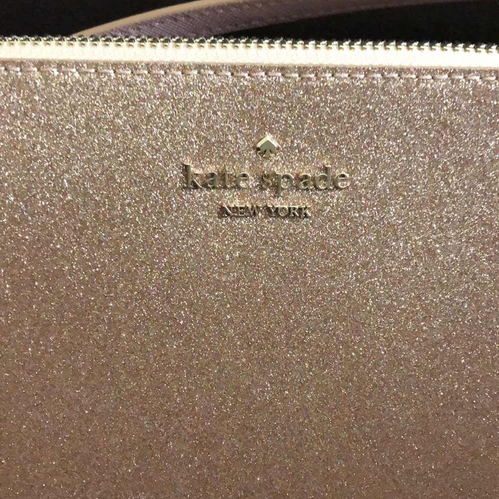 Kate spade joeley crossbody in rose gold 👜HP👜 - Picture 3 of 6